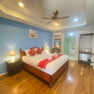 Hotel Golden Lotus Namkhan River View, Luang Prabang